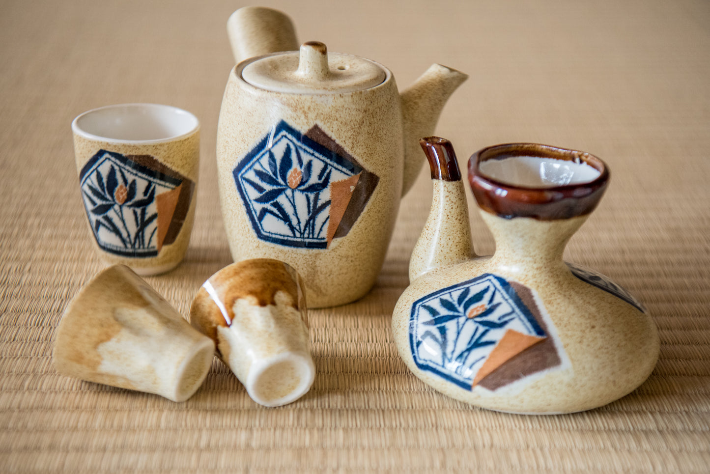 Vintage 17-piece Ceramic Tea & Sake Set