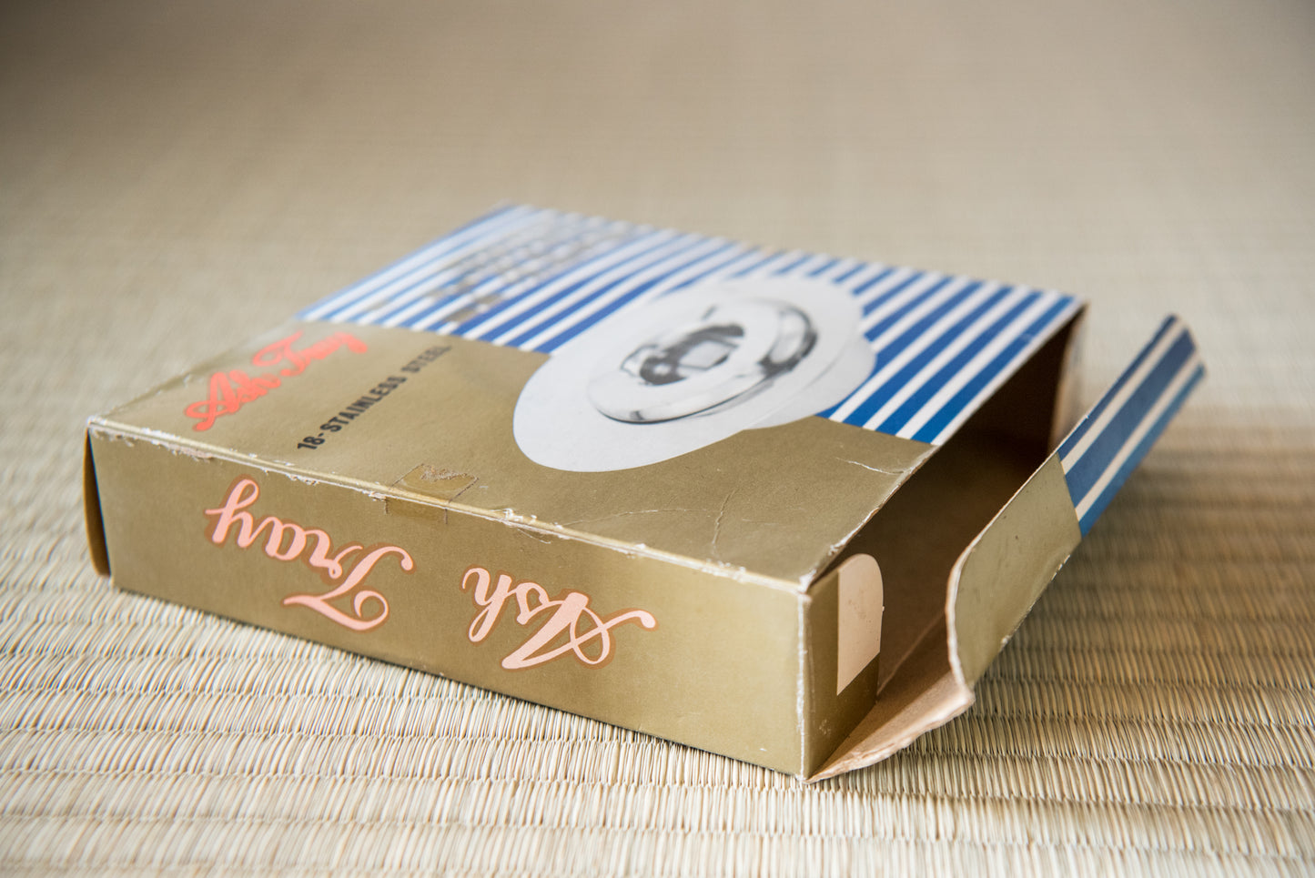 Vintage Japanese 18cm Stainless Steel Ashtray, from Showa-era (in cool retro box)