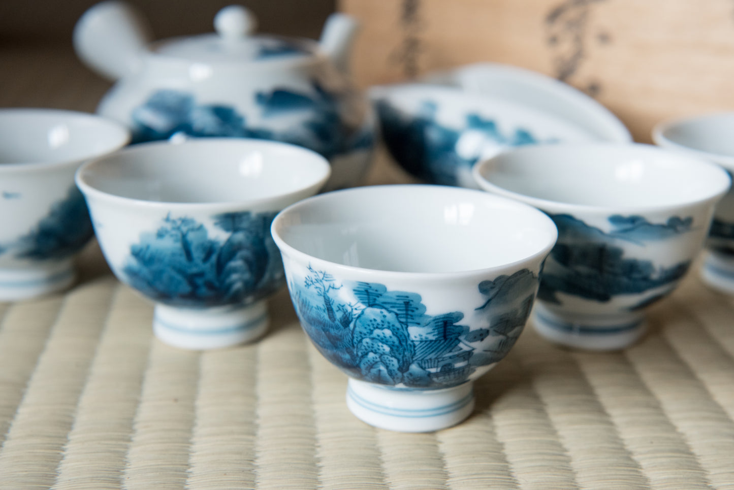 Vintage Sansui Ceramic Tea Pot and Cup Set, made by 畑萬陶苑 Hataman Toen (1960) in wooden box